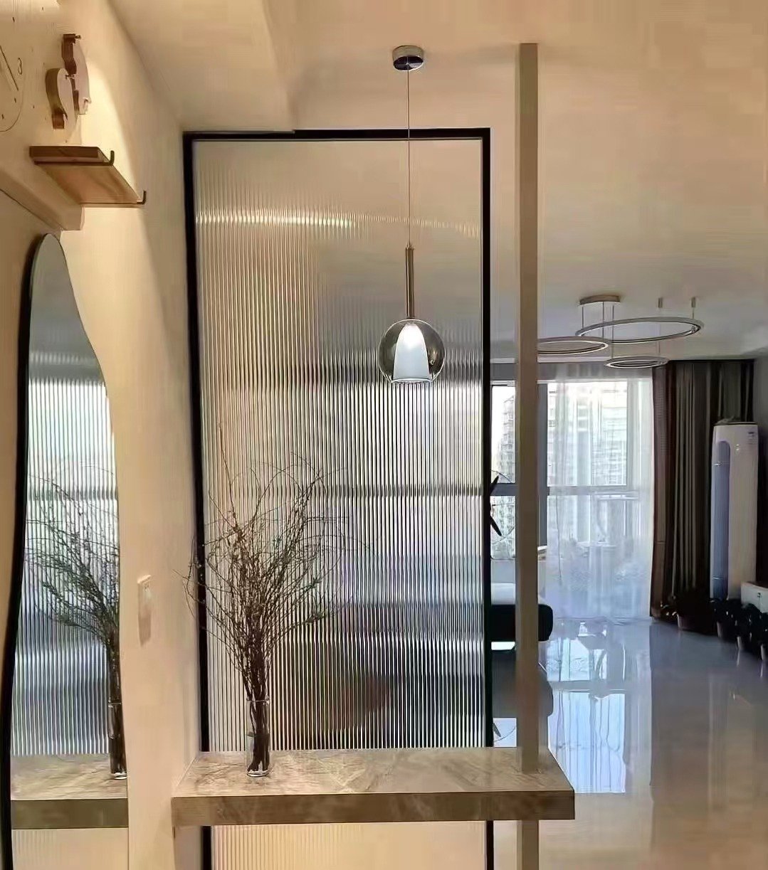 玻璃屏风实拍